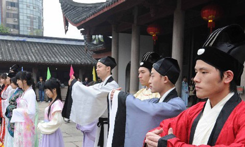 點(diǎn)擊瀏覽下一頁
